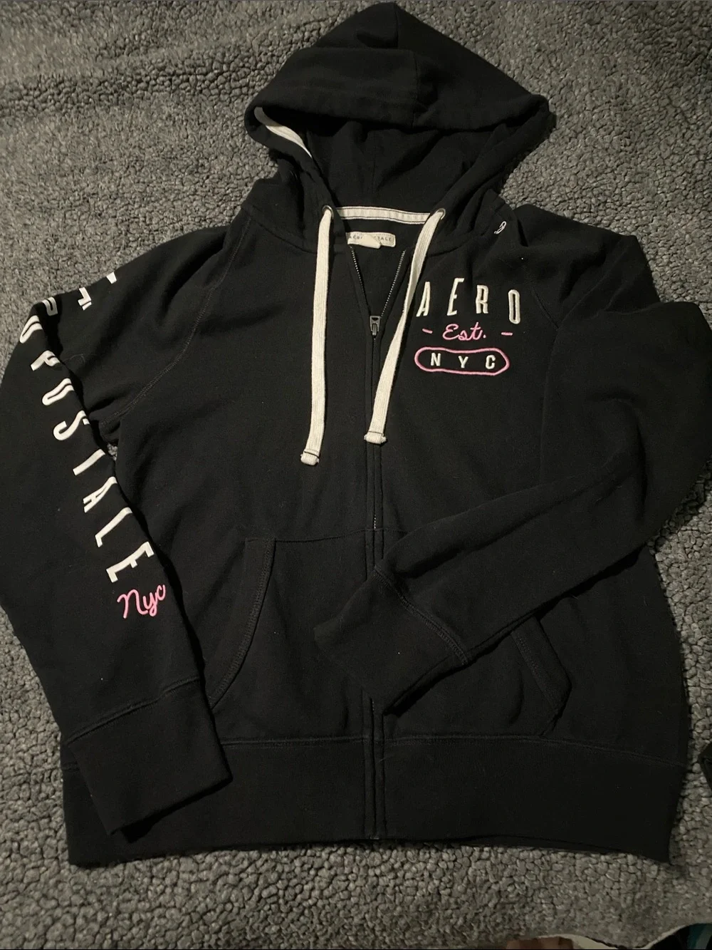 2pc Aeropostale Black Zip Hoodie & bottomswith White Drawstrings and Pink Accent